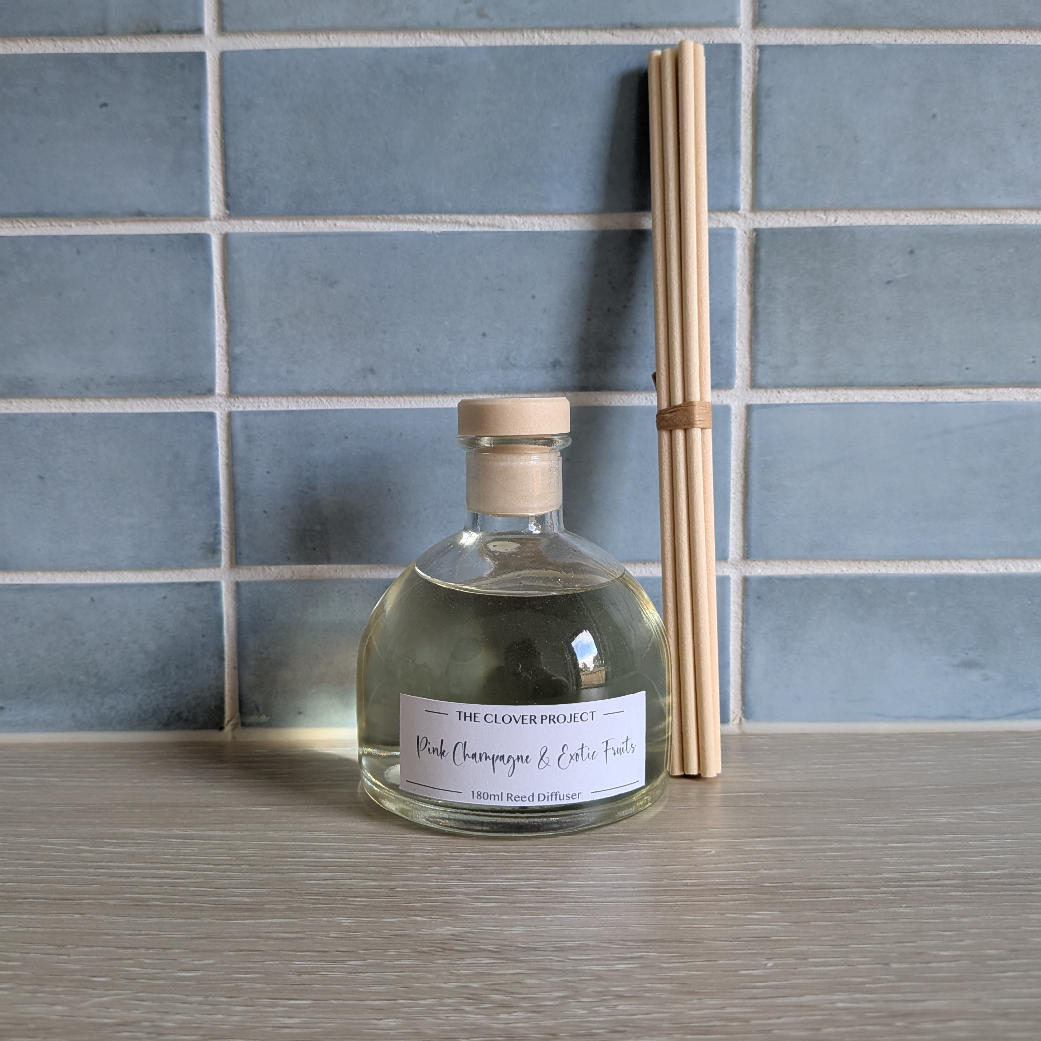 Pink Champagne & Exotic Fruits Reed Diffuser